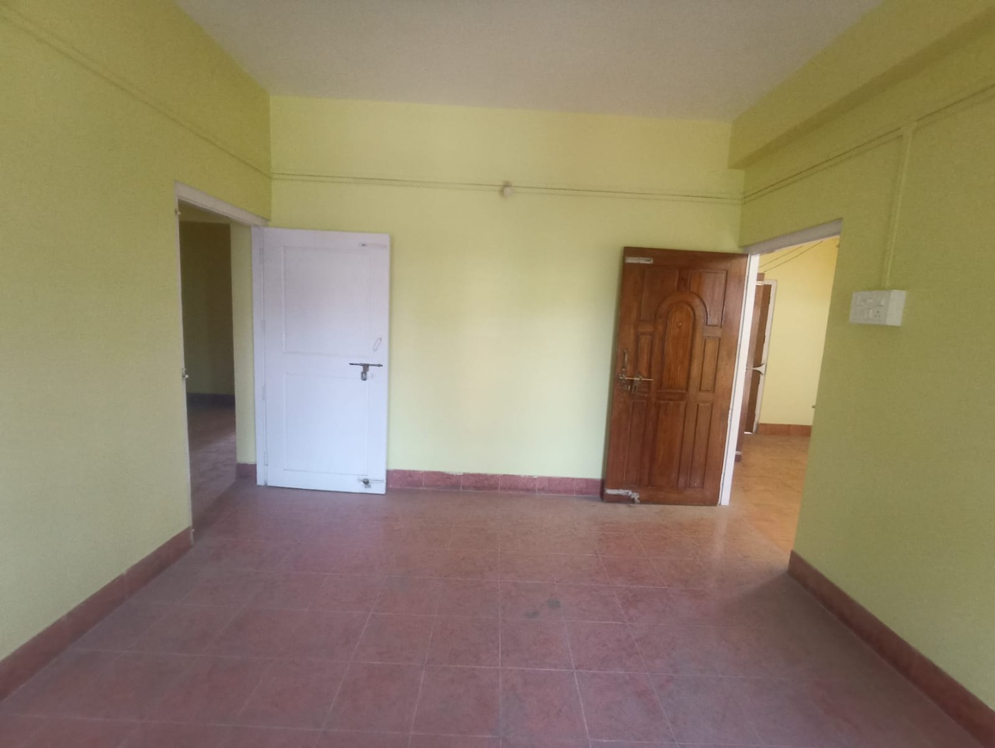 Unfurnished 2bhk in Bamunimaidan, Guwahati, Assam, India for Rent